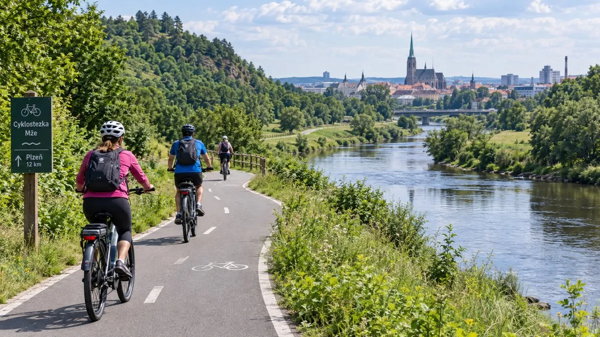 Ilustrační foto: Plzeň začala stavět cyklostezku, která napojí Dolní Vlkýš na údolí Mže